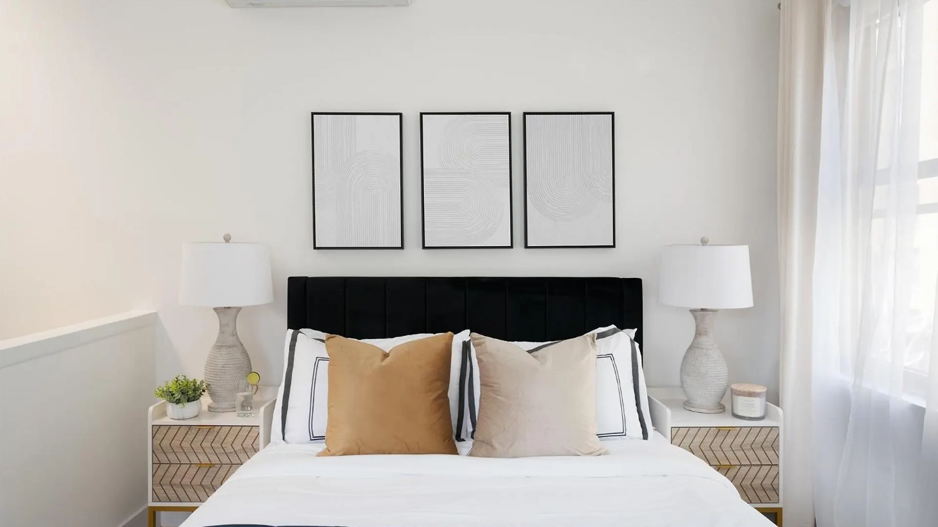 78-4A 2Br Duplex With A Balcony Prime Ues Apartment New York