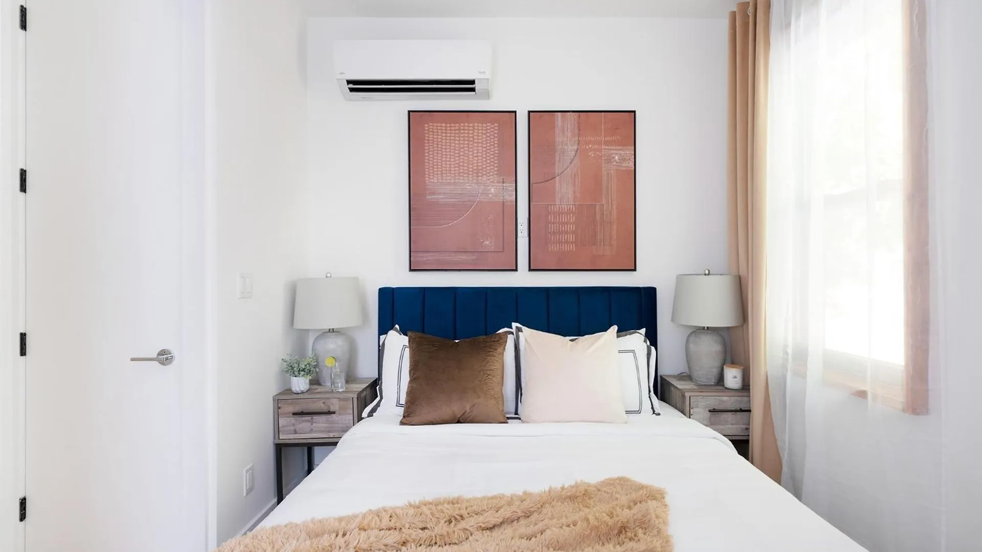 78-4A 2Br Duplex With A Balcony Prime Ues Apartment New York