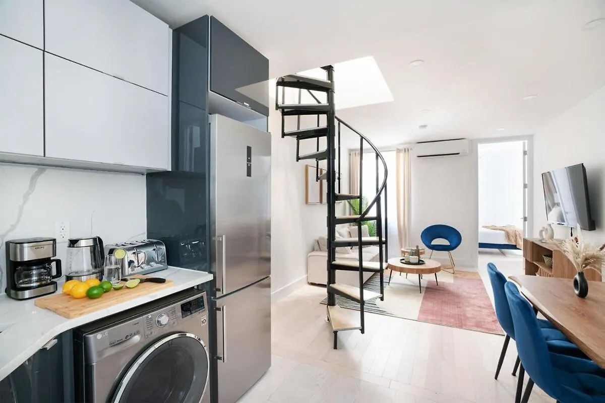 78-4A 2Br Duplex With A Balcony Prime Ues Apartment New York
