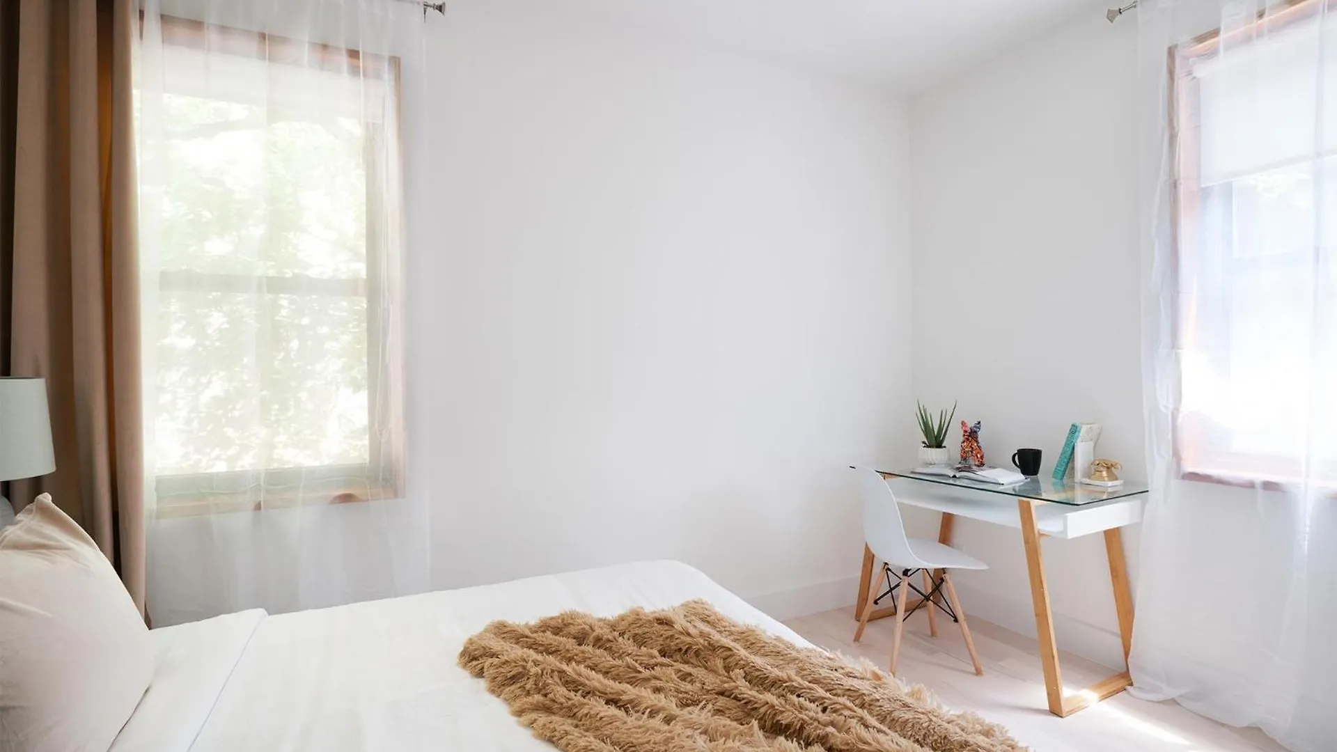 Апартаменты 78-4A 2Br Duplex With A Balcony Prime Ues Нью-Йорк 0*,  США